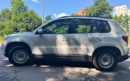 Volkswagen Tiguan I, 2011 год, 1 200 000 рублей, 2 фотография