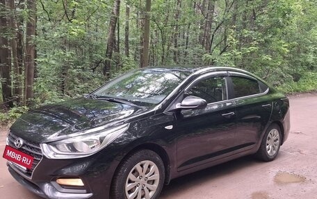 Hyundai Solaris II рестайлинг, 2018 год, 1 450 000 рублей, 5 фотография