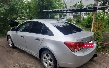 Chevrolet Cruze II, 2011 год, 670 000 рублей, 6 фотография