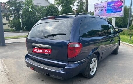 Chrysler Town & Country IV, 2006 год, 795 000 рублей, 5 фотография