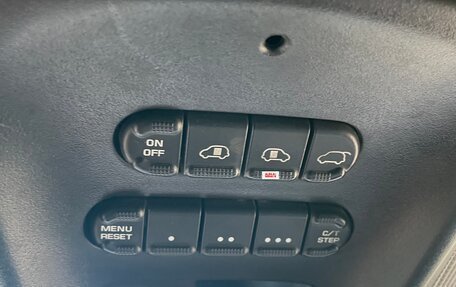 Chrysler Town & Country IV, 2006 год, 795 000 рублей, 12 фотография