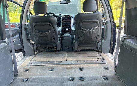 Chrysler Town & Country IV, 2006 год, 795 000 рублей, 16 фотография