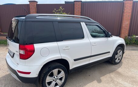 Skoda Yeti I рестайлинг, 2013 год, 1 000 000 рублей, 2 фотография