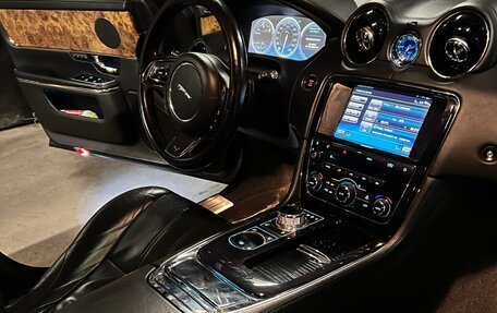 Jaguar XJ IV (X351), 2010 год, 1 650 000 рублей, 7 фотография