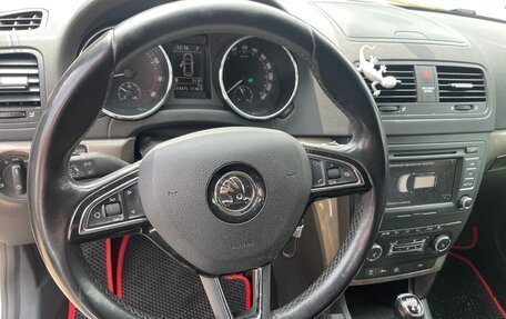 Skoda Yeti I рестайлинг, 2013 год, 1 000 000 рублей, 5 фотография