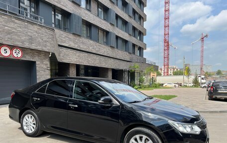 Toyota Camry, 2014 год, 1 640 000 рублей, 6 фотография