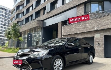Toyota Camry, 2014 год, 1 640 000 рублей, 2 фотография