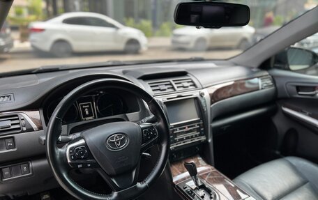 Toyota Camry, 2014 год, 1 640 000 рублей, 15 фотография