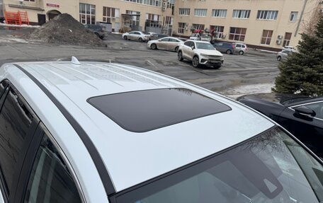 Toyota RAV4, 2023 год, 3 000 000 рублей, 6 фотография