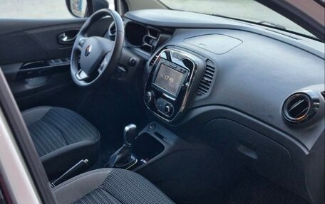 Renault Kaptur I рестайлинг, 2018 год, 1 728 000 рублей, 17 фотография