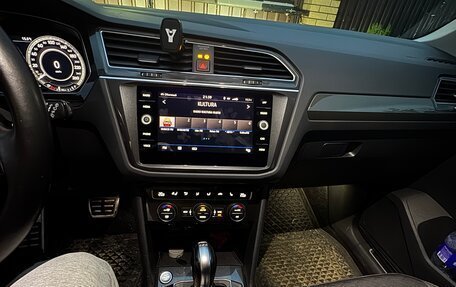 Volkswagen Tiguan II, 2018 год, 2 530 000 рублей, 12 фотография
