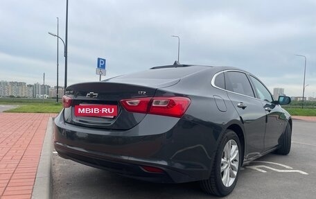 Chevrolet Malibu IX, 2018 год, 1 650 000 рублей, 4 фотография