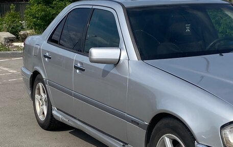Mercedes-Benz C-Класс, 1997 год, 380 000 рублей, 4 фотография