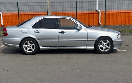 Mercedes-Benz C-Класс, 1997 год, 380 000 рублей, 3 фотография