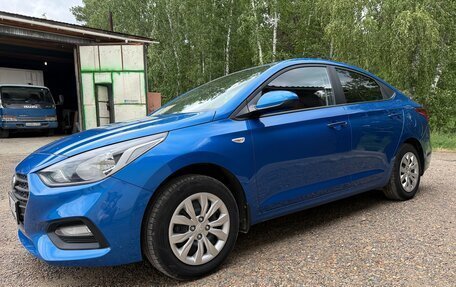 Hyundai Solaris II рестайлинг, 2017 год, 1 500 000 рублей, 2 фотография