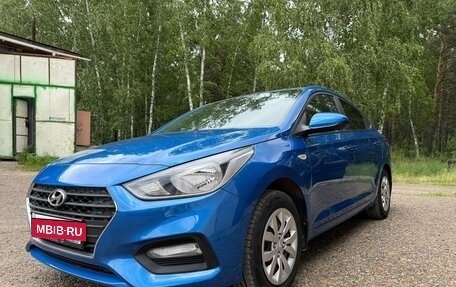 Hyundai Solaris II рестайлинг, 2017 год, 1 500 000 рублей, 3 фотография
