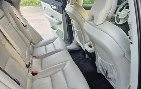 Volvo XC60 II, 2021 год, 4 800 000 рублей, 10 фотография