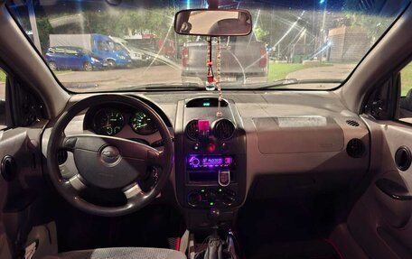 Chevrolet Aveo III, 2004 год, 210 000 рублей, 5 фотография