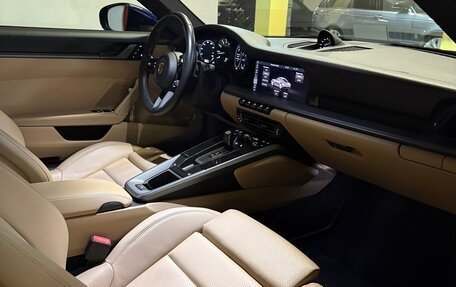 Porsche 911, 2021 год, 15 699 000 рублей, 9 фотография