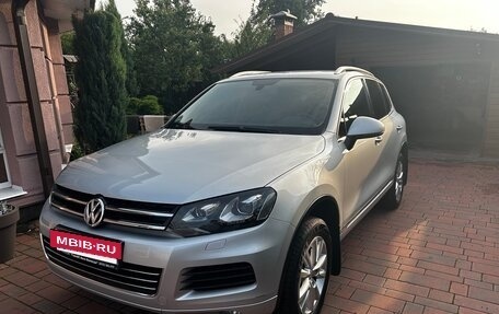 Volkswagen Touareg III, 2010 год, 2 000 000 рублей, 4 фотография