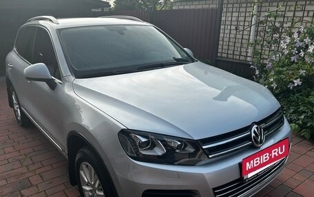 Volkswagen Touareg III, 2010 год, 2 000 000 рублей, 3 фотография