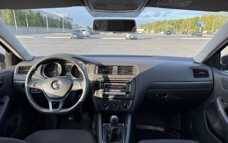 Volkswagen Jetta VI, 2015 год, 980 000 рублей, 10 фотография