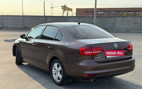 Volkswagen Jetta VI, 2015 год, 980 000 рублей, 3 фотография