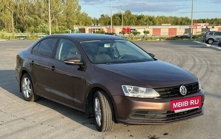 Volkswagen Jetta VI, 2015 год, 980 000 рублей, 7 фотография