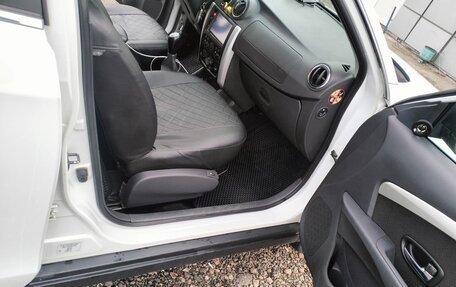 Nissan Almera, 2017 год, 600 000 рублей, 11 фотография