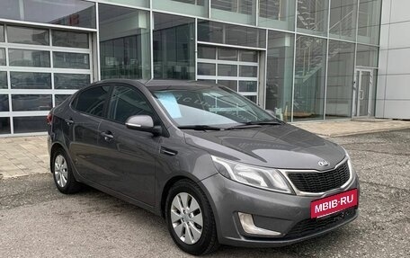 KIA Rio III рестайлинг, 2014 год, 825 000 рублей, 3 фотография