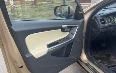 Volvo V60 I, 2012 год, 1 300 000 рублей, 22 фотография