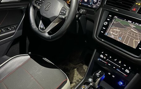 Volkswagen Tiguan II, 2021 год, 3 450 000 рублей, 18 фотография