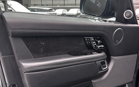 Land Rover Range Rover IV рестайлинг, 2018 год, 11 500 000 рублей, 12 фотография