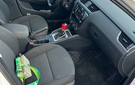 Skoda Octavia, 2015 год, 1 550 000 рублей, 20 фотография