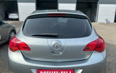Opel Astra J, 2011 год, 780 000 рублей, 13 фотография