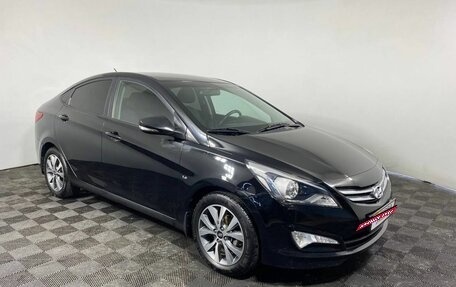 Hyundai Solaris II рестайлинг, 2015 год, 1 070 000 рублей, 3 фотография