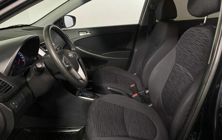Hyundai Solaris II рестайлинг, 2015 год, 1 070 000 рублей, 16 фотография