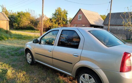 Renault Logan II, 2013 год, 700 000 рублей, 6 фотография