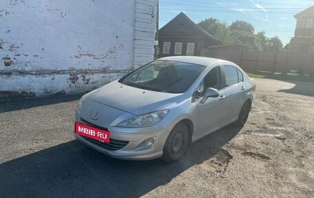Peugeot 408 I рестайлинг, 2013 год, 450 000 рублей, 2 фотография