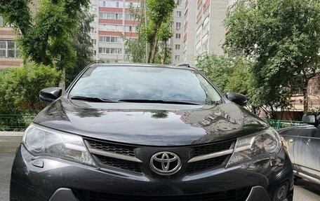 Toyota RAV4, 2015 год, 3 500 000 рублей, 7 фотография
