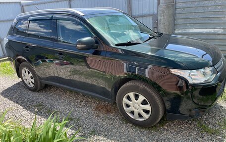 Mitsubishi Outlander III рестайлинг 3, 2014 год, 1 810 000 рублей, 5 фотография