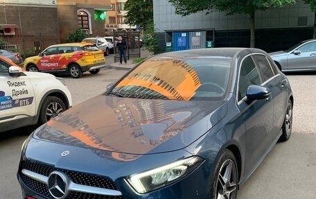 Mercedes-Benz A-Класс, 2020 год, 3 100 000 рублей, 4 фотография