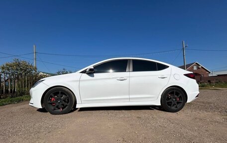 Hyundai Elantra VI рестайлинг, 2019 год, 1 860 000 рублей, 5 фотография