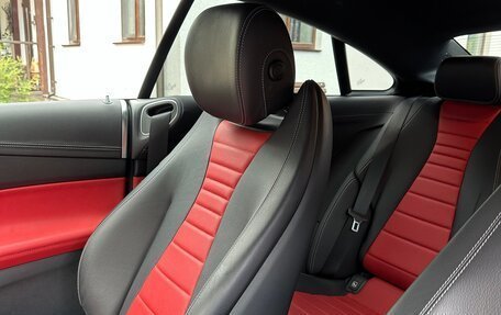 Mercedes-Benz E-Класс, 2019 год, 5 000 000 рублей, 9 фотография