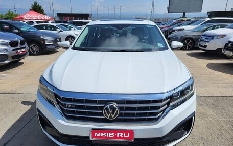 Volkswagen Passat B8 рестайлинг, 2020 год, 2 050 000 рублей, 1 фотография
