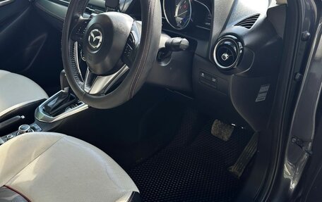Mazda Demio IV, 2014 год, 830 000 рублей, 25 фотография