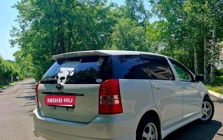 Toyota Wish II, 2005 год, 898 000 рублей, 2 фотография
