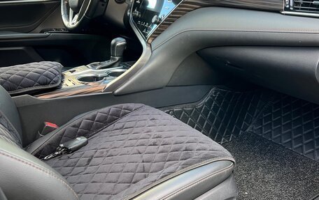Toyota Camry, 2019 год, 3 000 000 рублей, 9 фотография