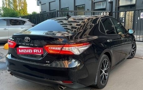Toyota Camry, 2019 год, 3 000 000 рублей, 4 фотография
