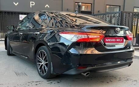 Toyota Camry, 2019 год, 3 000 000 рублей, 3 фотография